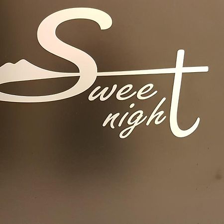 Sweet Night Rooms เนเปิลส์ ภายนอก รูปภาพ