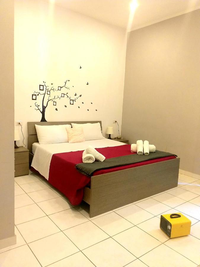 Sweet Night Rooms เนเปิลส์ ภายนอก รูปภาพ
