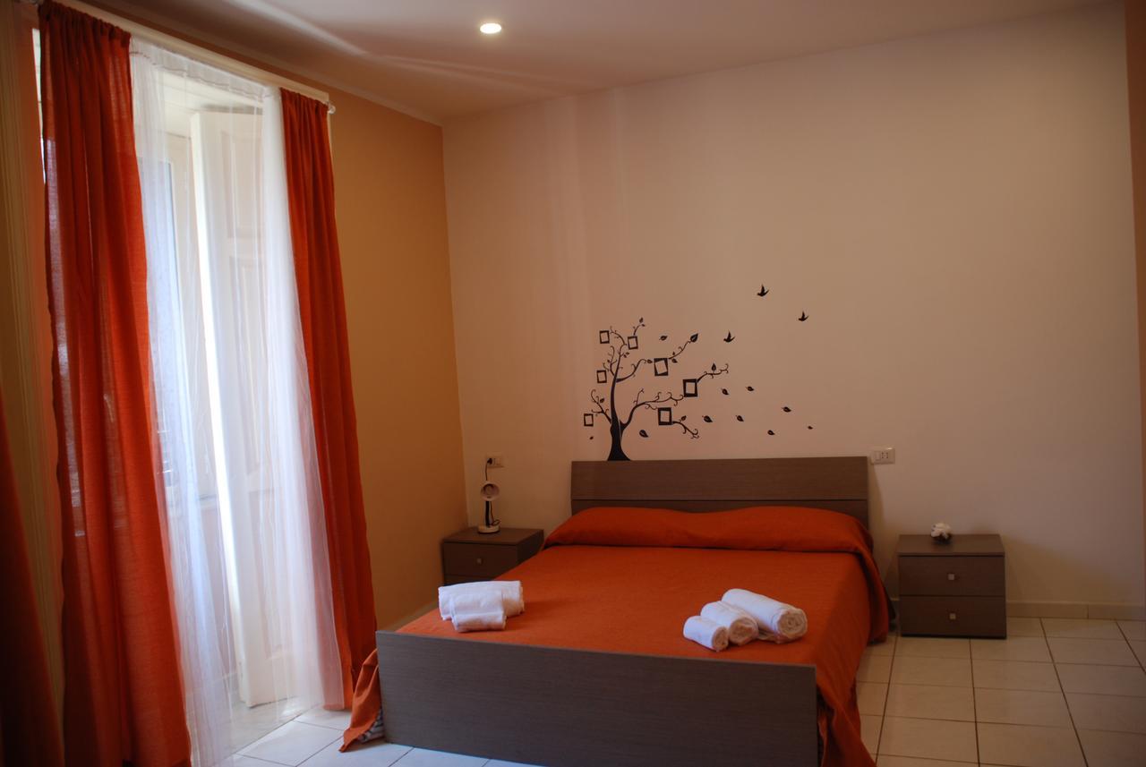 Sweet Night Rooms เนเปิลส์ ภายนอก รูปภาพ