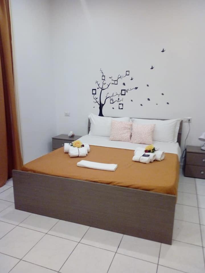 Sweet Night Rooms เนเปิลส์ ภายนอก รูปภาพ